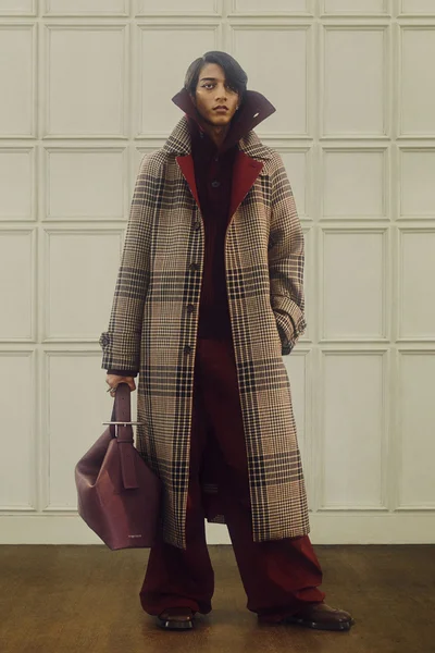 Look 19